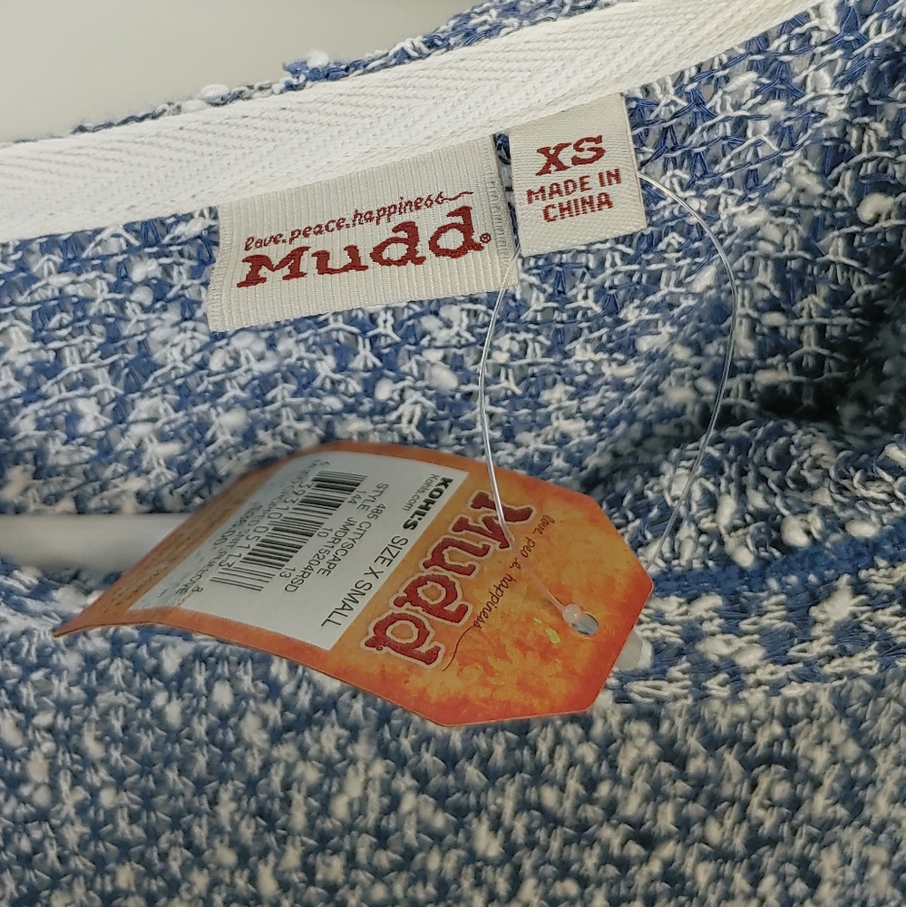 ⭕SOLD⭕ MUDD Knit Crop Pullover/ Hoodie - Picture 7 of 7